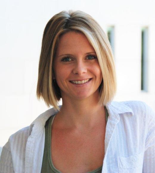 Katie Nelson